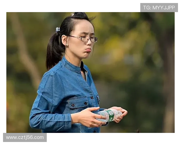 伊藤加奈：镜头下的光影叙事，定格每一个动人瞬间